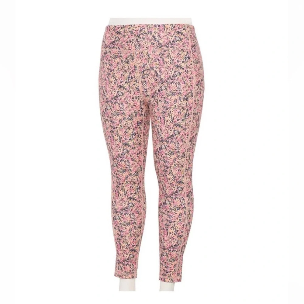 NWT Plus Size Tek Gear Core High-Waisted Leggings
